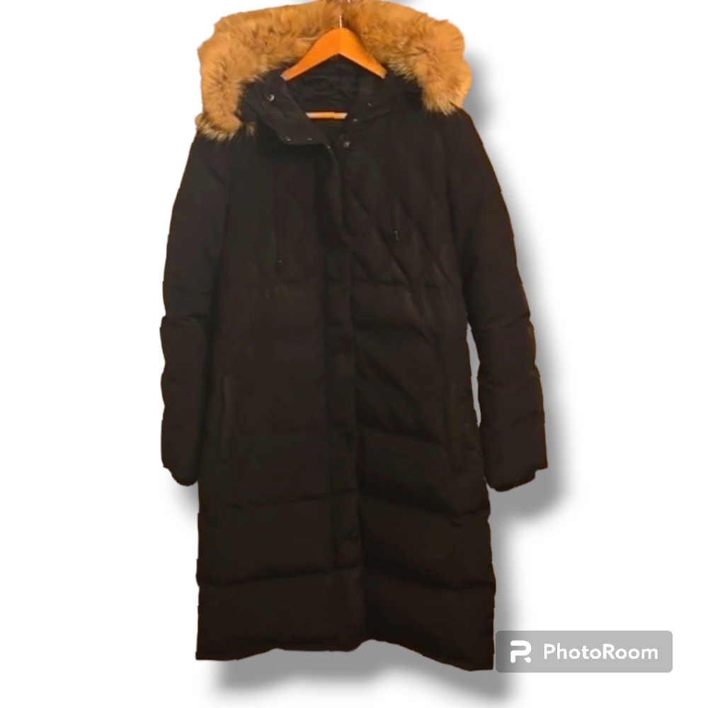 Danier Black Puffer Coat with Coyote Trim